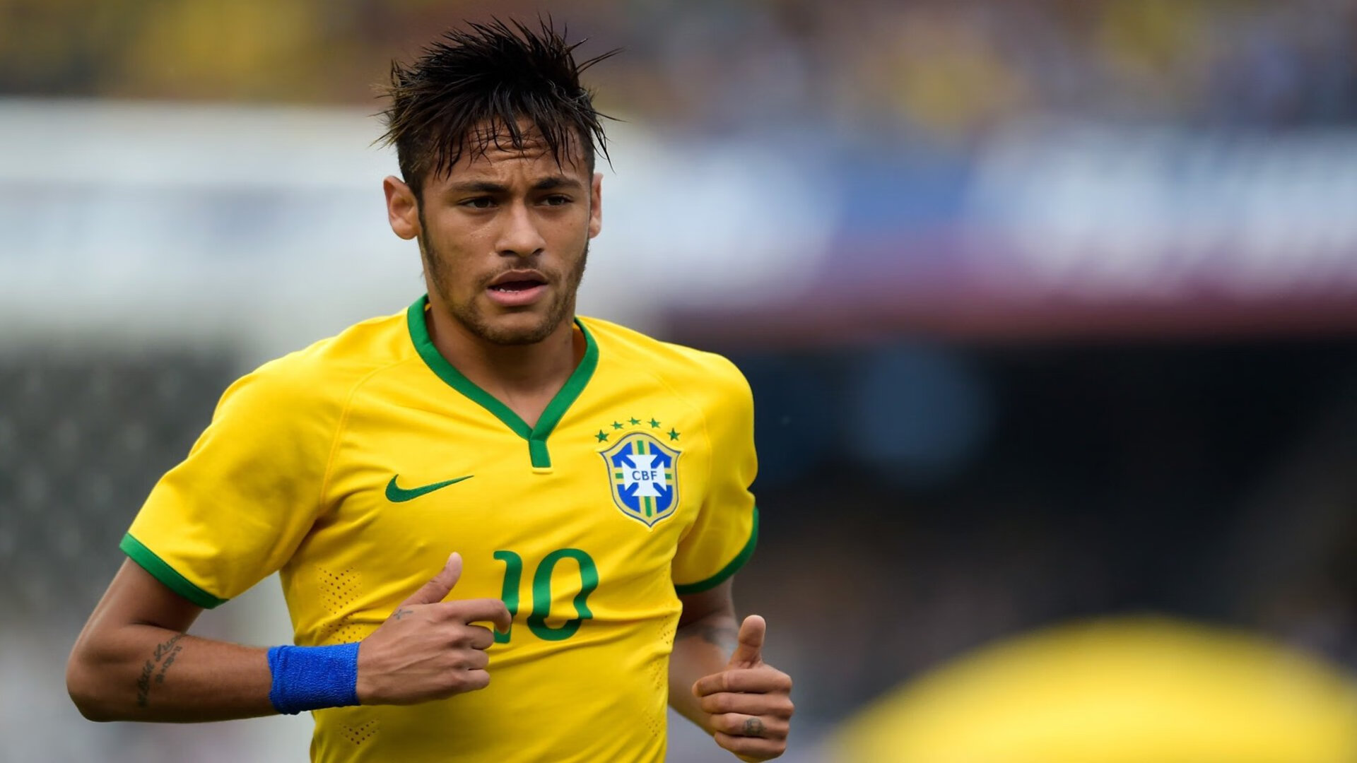 FIFA WorldCUP-穆古鲁扎赛事新规引争议，西班牙队面临纪录突破风波